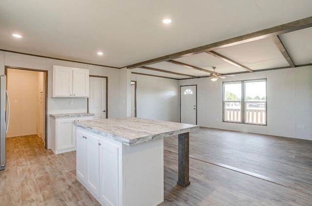 21 Kenzi Drive, Mineral Wells, TX 76067