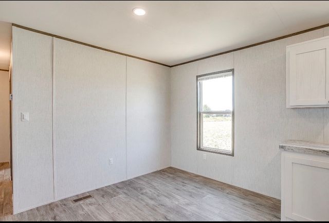 21 Kenzi Drive, Mineral Wells, TX 76067