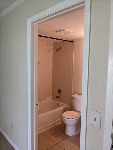 401 MEADOWS Circle, Boynton Beach, FL 33436