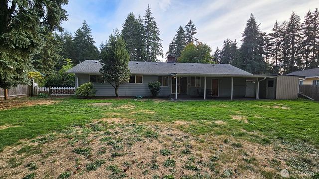 7210 Husky Way SE, Lacey, WA 98503