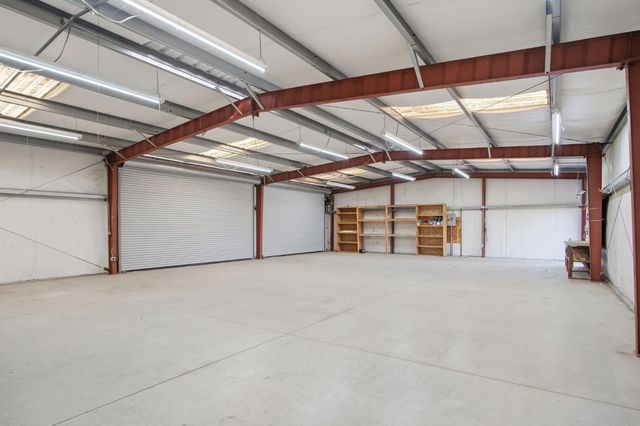 16166 Lawrence Rd, Escalon, CA 95320