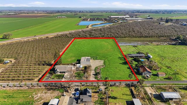 16166 Lawrence Rd, Escalon, CA 95320