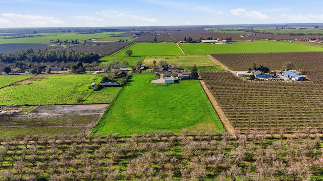 16166 Lawrence Rd, Escalon, CA 95320