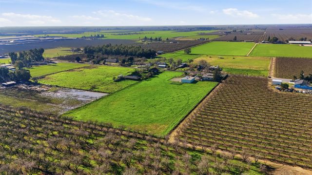 16166 Lawrence Rd, Escalon, CA 95320