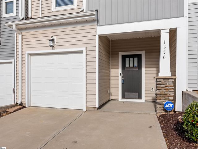 1550 Rivermeade Drive, Moore, SC 29369