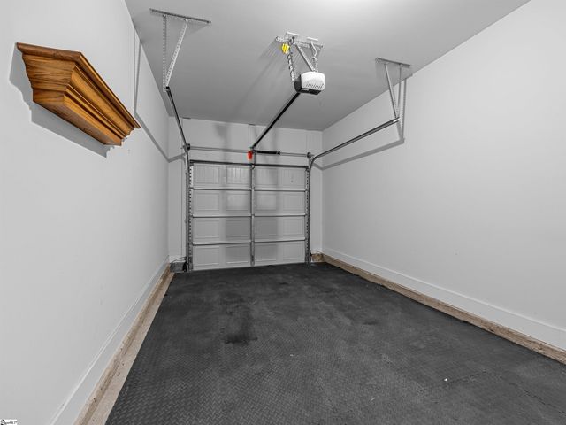 1550 Rivermeade Drive, Moore, SC 29369