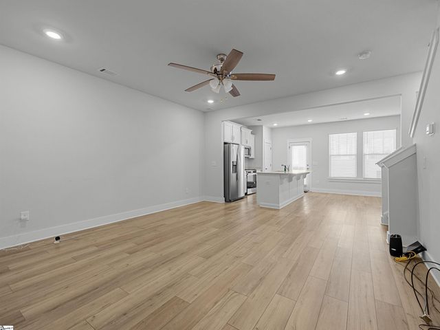 1550 Rivermeade Drive, Moore, SC 29369