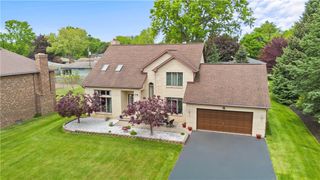 106 Shingle Landing Drive, Irondequoit, NY 14609