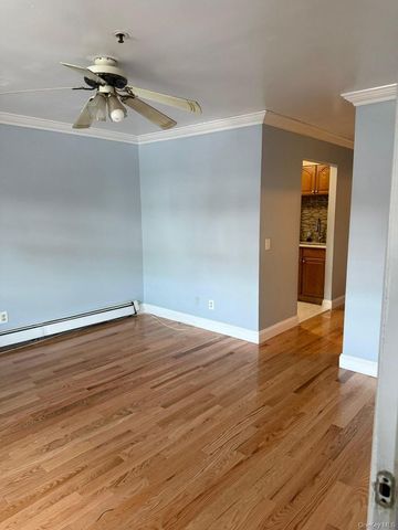 33 Harper Court 1, Bronx, NY 10466