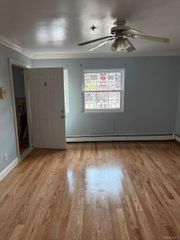 33 Harper Court 1, Bronx, NY 10466