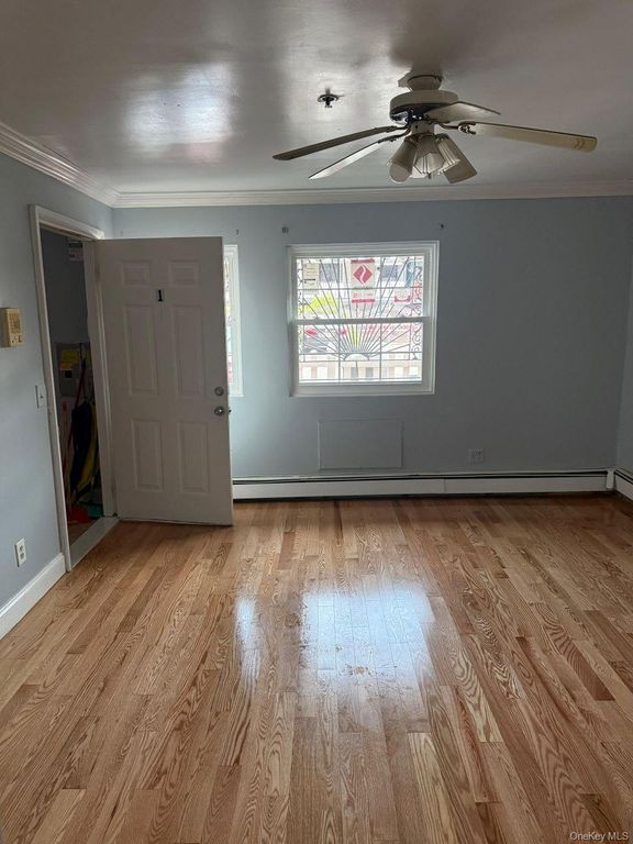 33 Harper Court 1, Bronx, NY 10466