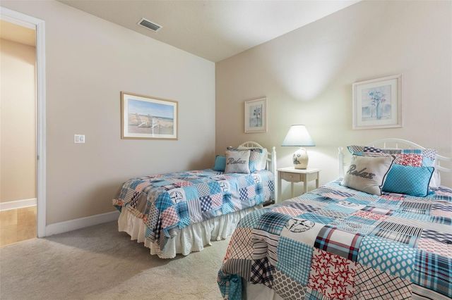 10 RIVER PARK DRIVE N, Palm Coast, FL 32137