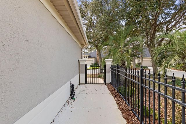 10 RIVER PARK DRIVE N, Palm Coast, FL 32137