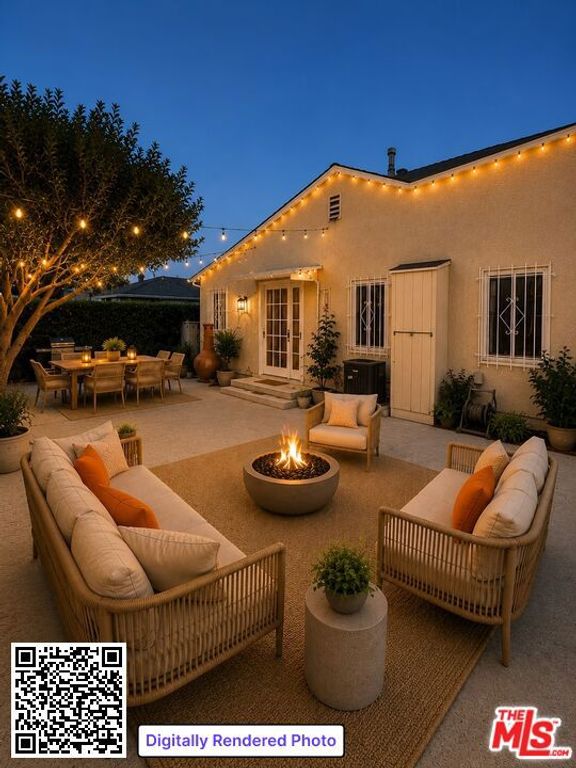 Image 15 of property listing at 1014 N Alexandria Avenue, Los Angeles, CA 90029