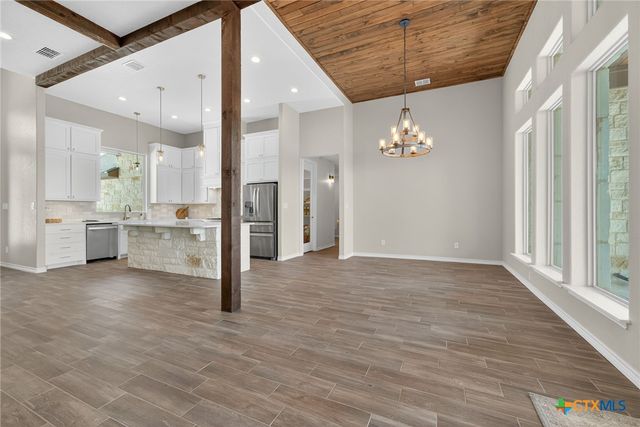 169 Longwood, New Braunfels, TX 78132