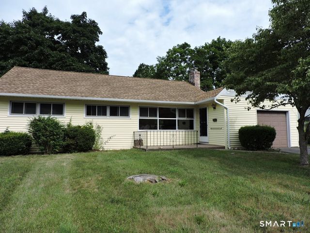 92 Vernon Street, Manchester, CT 06042