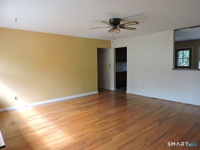 92 Vernon Street, Manchester, CT 06042