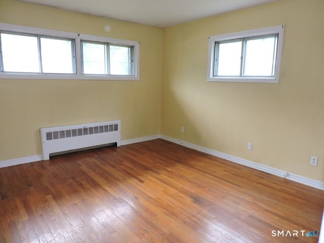 92 Vernon Street, Manchester, CT 06042