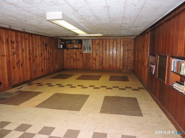 92 Vernon Street, Manchester, CT 06042