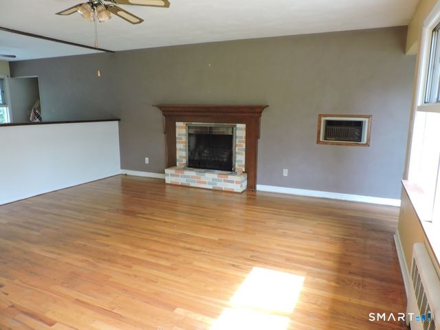 92 Vernon Street, Manchester, CT 06042