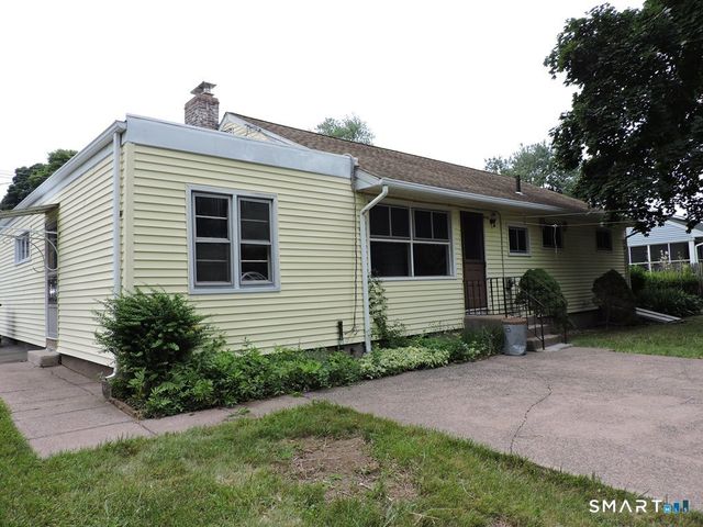 92 Vernon Street, Manchester, CT 06042