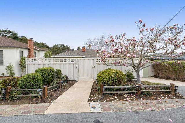 1140 Harbor Boulevard, Belmont, CA 94002