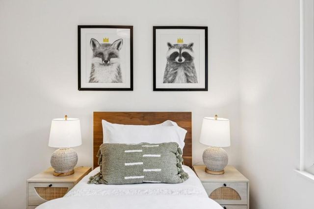 1140 Harbor Boulevard, Belmont, CA 94002