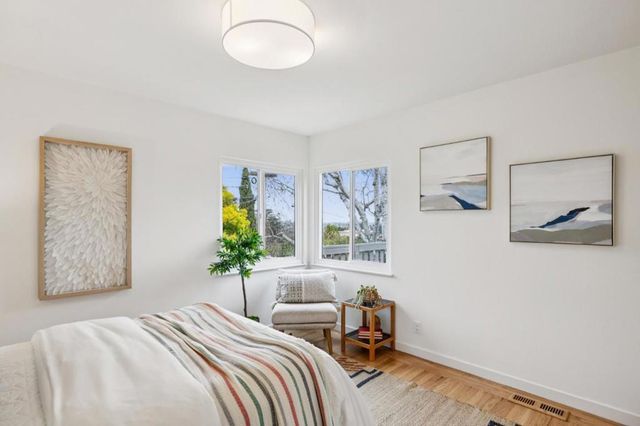 1140 Harbor Boulevard, Belmont, CA 94002