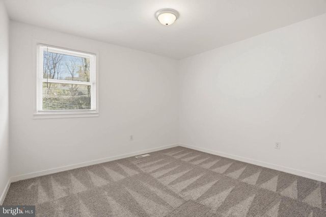 9518 BLANCHARD DR, Fort Washington, MD 20744