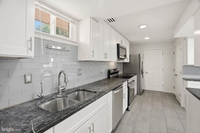 9518 BLANCHARD DR, Fort Washington, MD 20744