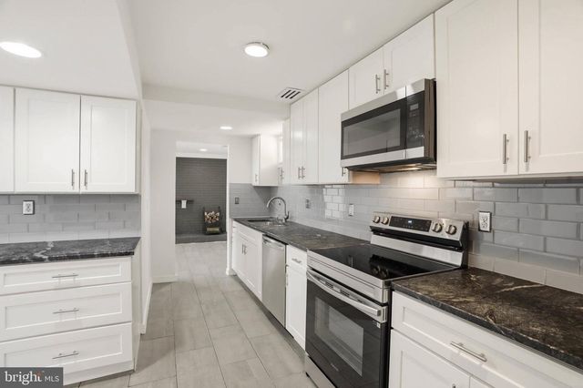 9518 BLANCHARD DR, Fort Washington, MD 20744