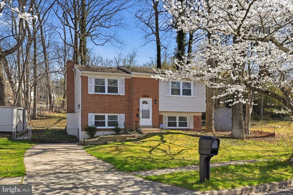 9518 BLANCHARD DR, Fort Washington, MD 20744