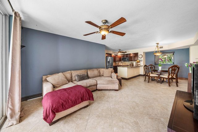 111 Yacht Club Way 108, Hypoluxo, FL 33462