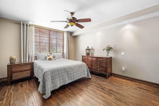 111 Yacht Club Way 108, Hypoluxo, FL 33462