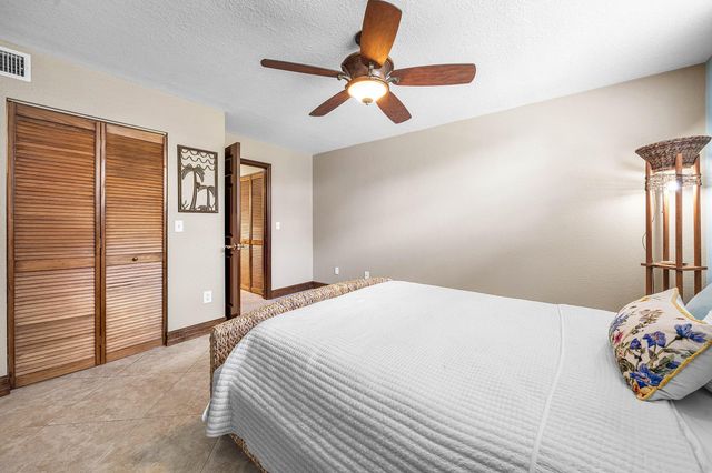 111 Yacht Club Way 108, Hypoluxo, FL 33462