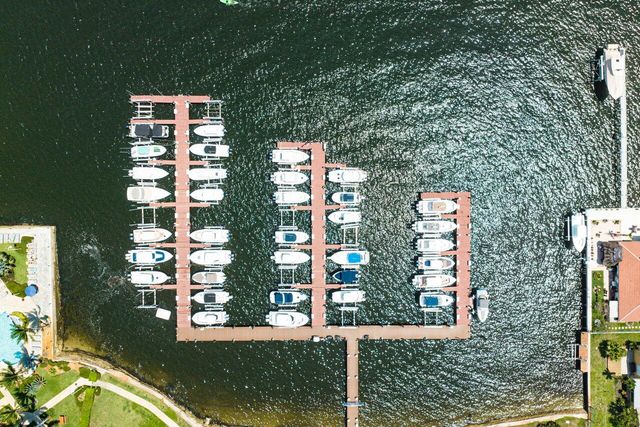 111 Yacht Club Way 108, Hypoluxo, FL 33462