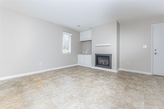 51 Chestnut Drive, Chelsea, MI 48118