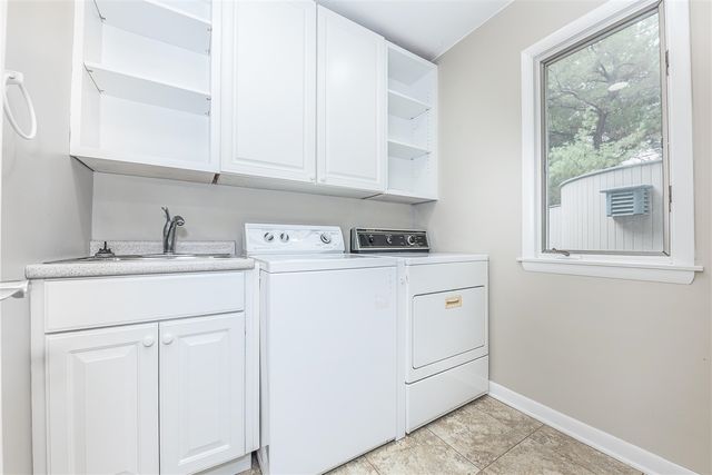 51 Chestnut Drive, Chelsea, MI 48118