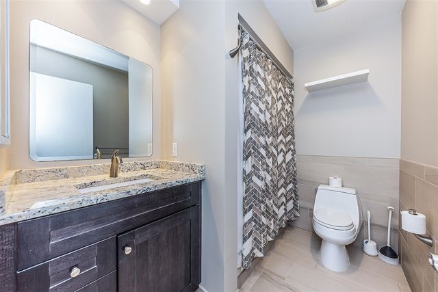 51 Chestnut Drive, Chelsea, MI 48118