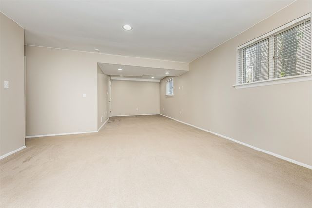 51 Chestnut Drive, Chelsea, MI 48118