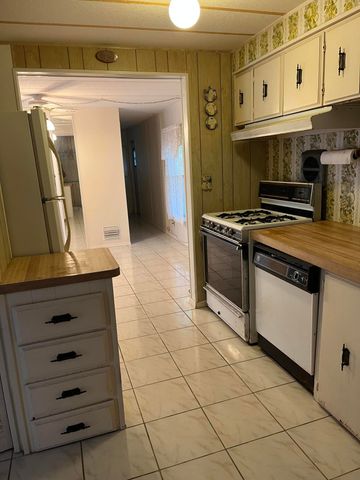 55 Tarpon Basin Drive, Key Largo, FL 33037