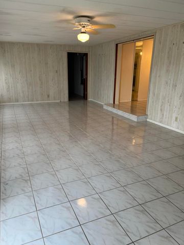 55 Tarpon Basin Drive, Key Largo, FL 33037