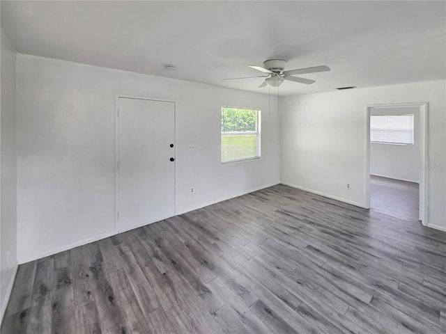 185 E LAKE MARY AVENUE, Lake Mary, FL 32746