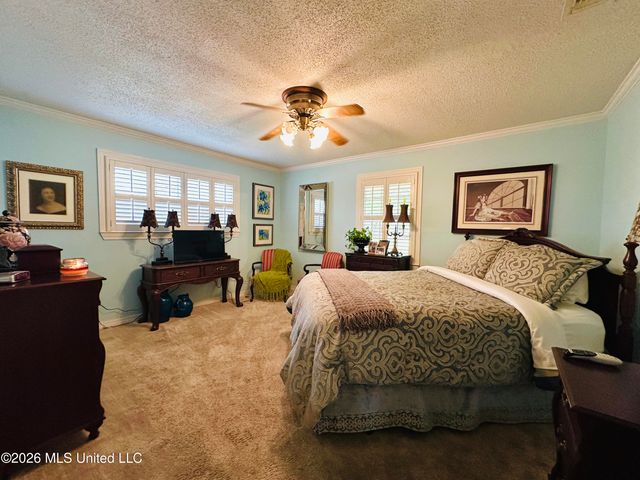 1007 Westwood Street, Pascagoula, MS 39567