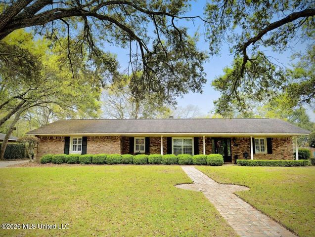 1007 Westwood Street, Pascagoula, MS 39567