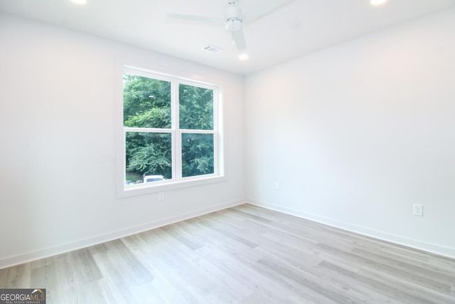 240 Martha Drive 140, Athens, GA 30606
