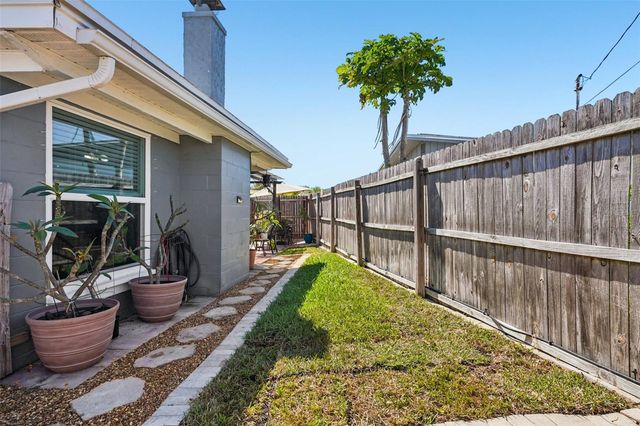 4201 BEACON SQUARE DRIVE, Holiday, FL 34691