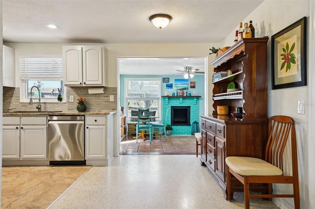 4201 BEACON SQUARE DRIVE, Holiday, FL 34691