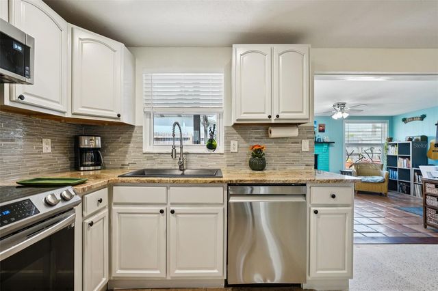 4201 BEACON SQUARE DRIVE, Holiday, FL 34691