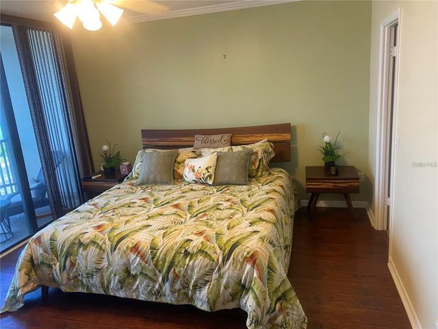7100 SUNSHINE SKYWAY LANE S 906, St Petersburg, FL 33711